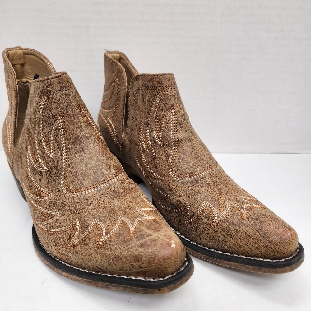 Roper 7 Ava Embroider Western Tan Faux Leather Shortie Womens Boot Ankle Flawed